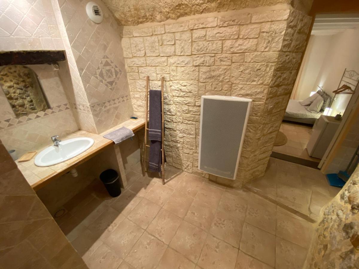 מלון La Fontaine De Vinsobres מראה חיצוני תמונה