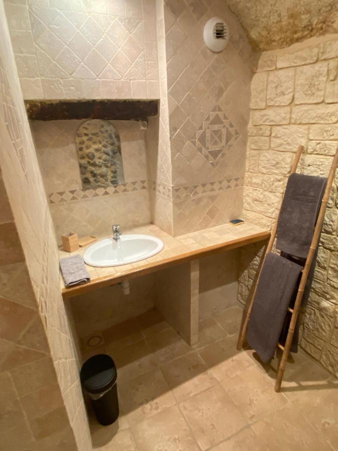 מלון La Fontaine De Vinsobres מראה חיצוני תמונה